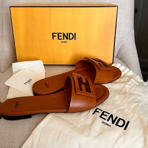 Fendi Baguette Brown Leather Slides | Worn Once | EU39